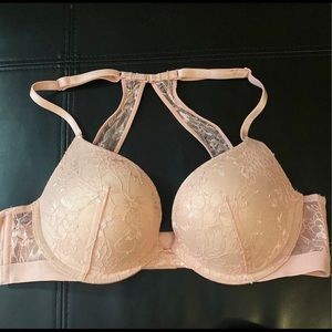 Victoria’s Secret push up bra